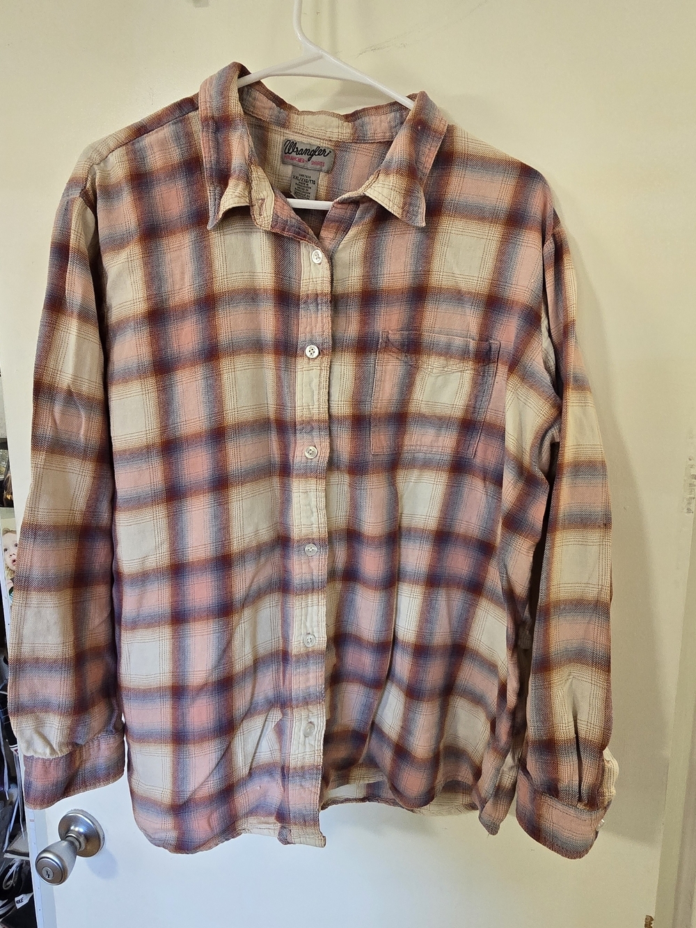 Wrangler Women's XXL Plaid Button Front Shirt Pink Blue Cream Cotton Flannel